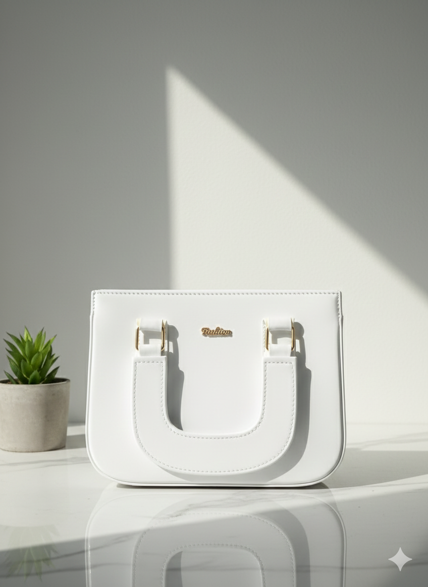 Sac à main blanc immaculé chic